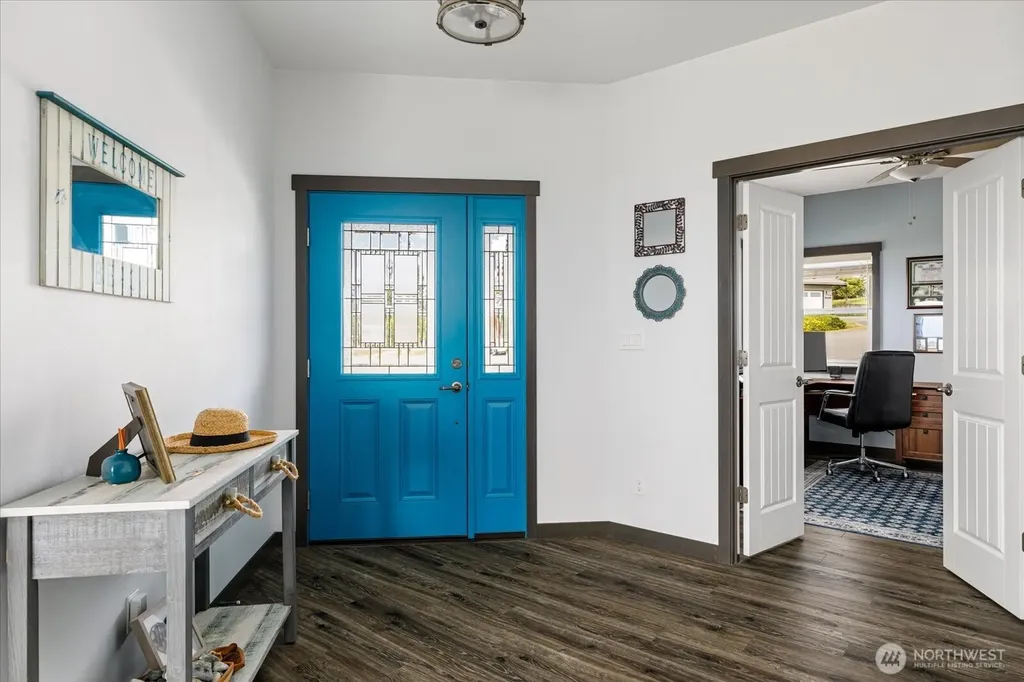 2591 El Mar Street Coupeville WA 98239
