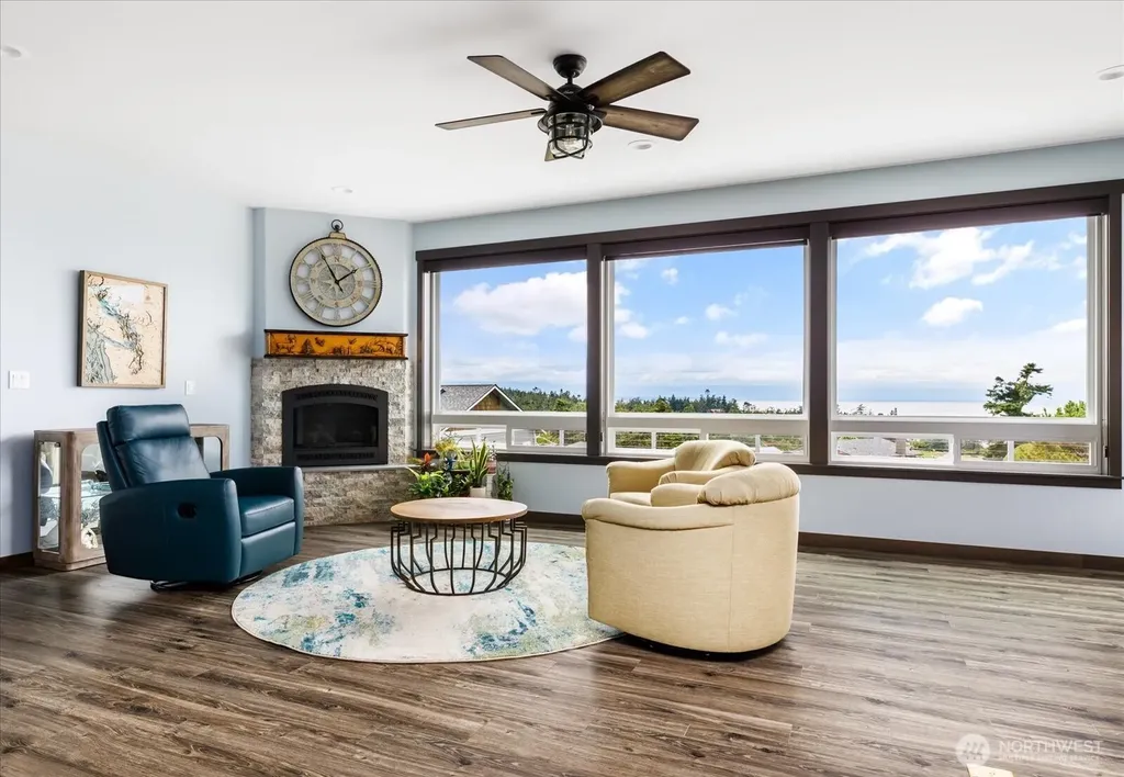 2591 El Mar Street Coupeville WA 98239