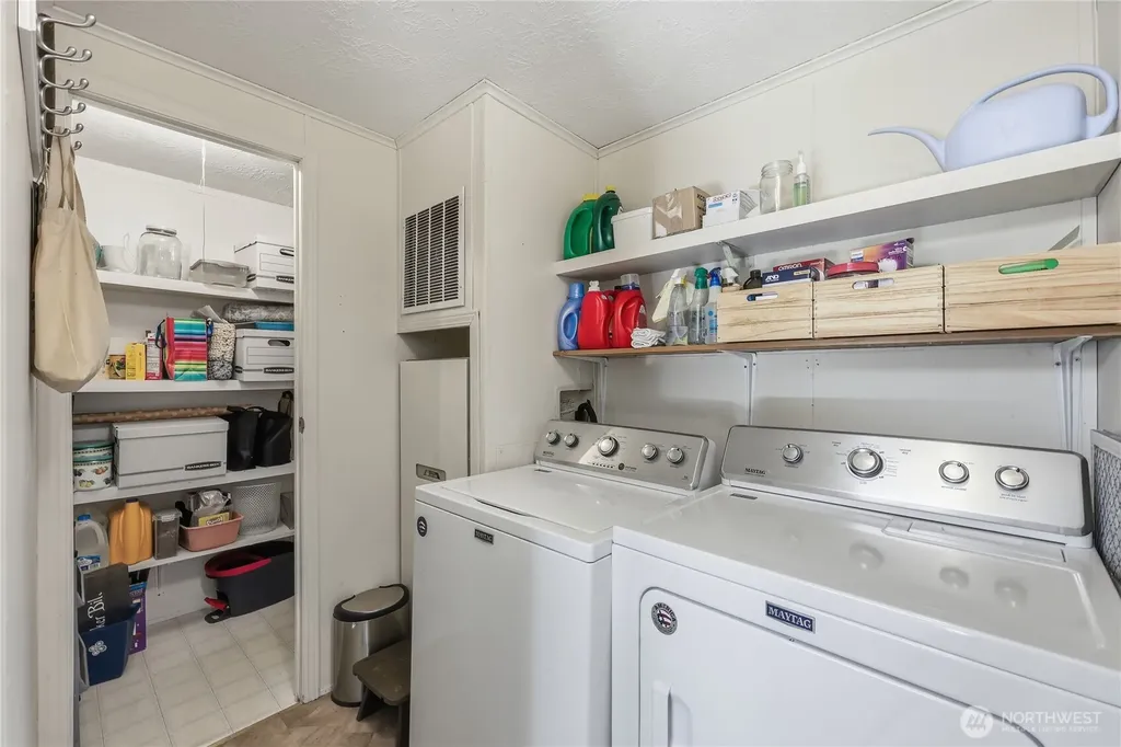 81 Alder Drive Port Townsend WA 98368