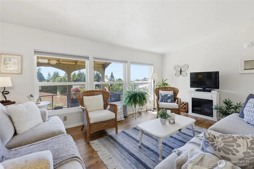 81 Alder Drive Port Townsend WA 98368