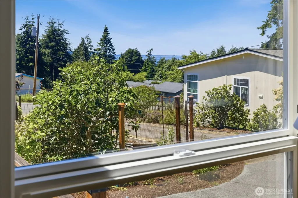 81 Alder Drive Port Townsend WA 98368