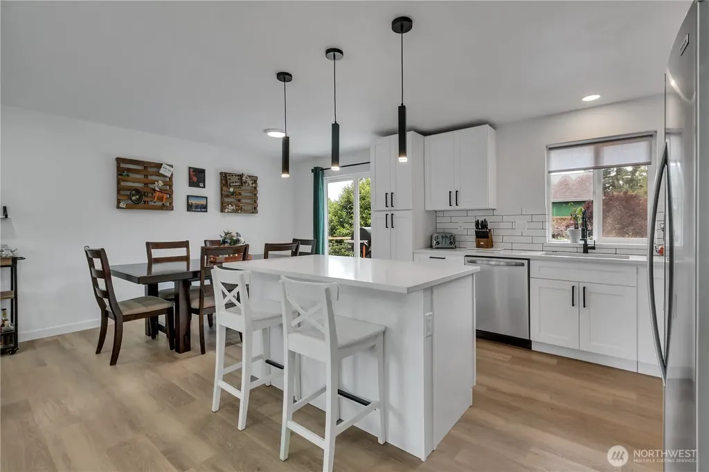 22202 129th Street E Bonney Lake WA 98391