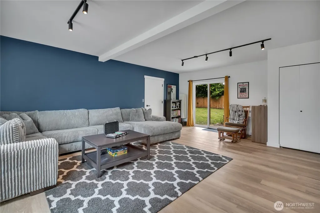 22202 129th Street E Bonney Lake WA 98391