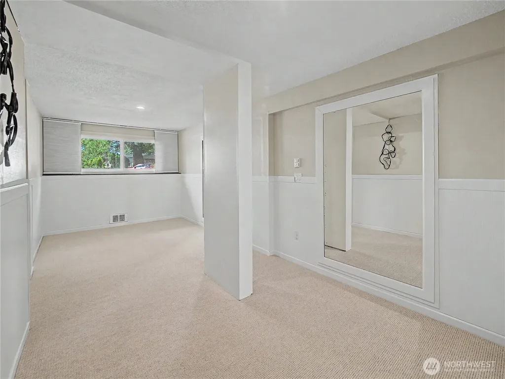 39428 200th Avenue SE Auburn WA 98092