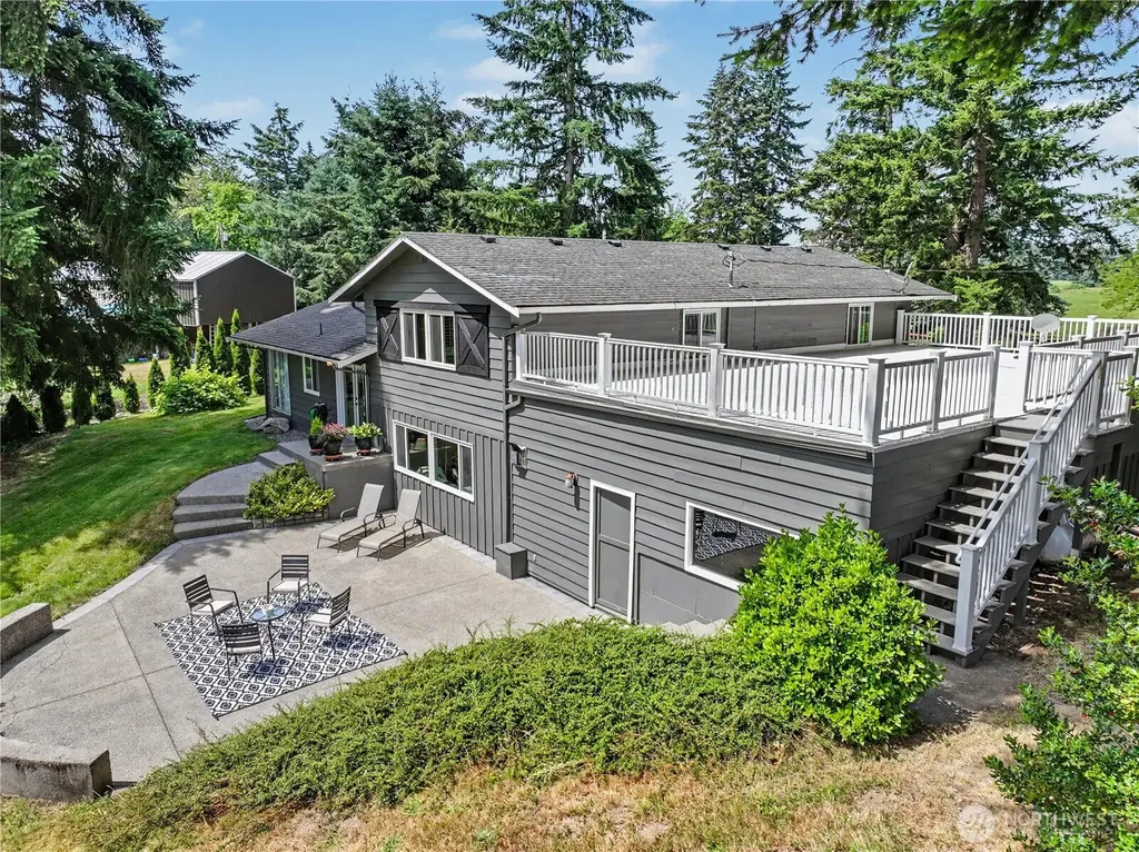 39428 200th Avenue SE Auburn WA 98092
