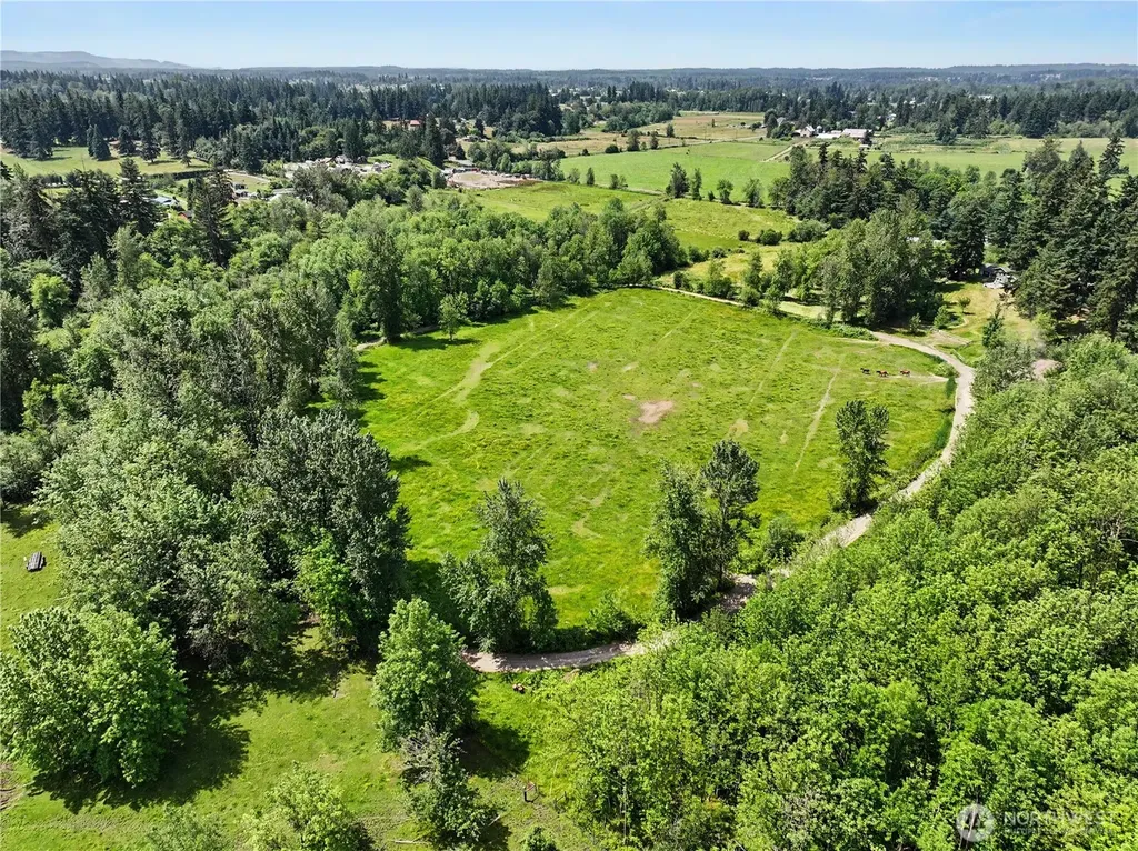 39428 200th Avenue SE Auburn WA 98092