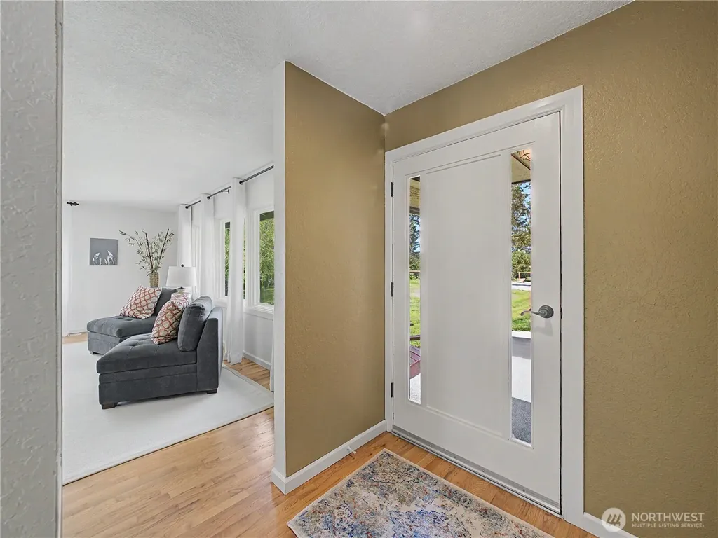 39428 200th Avenue SE Auburn WA 98092