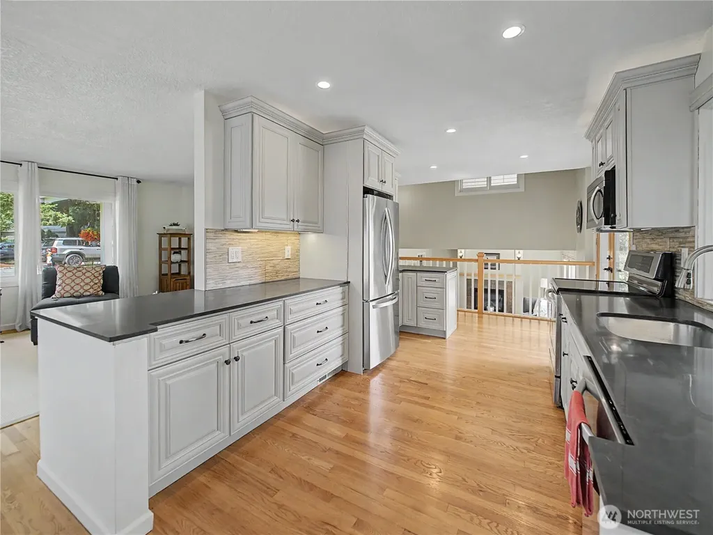 39428 200th Avenue SE Auburn WA 98092