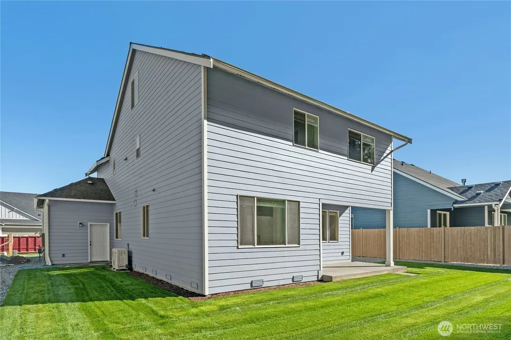 10012 Jackson Street Yelm WA 98597