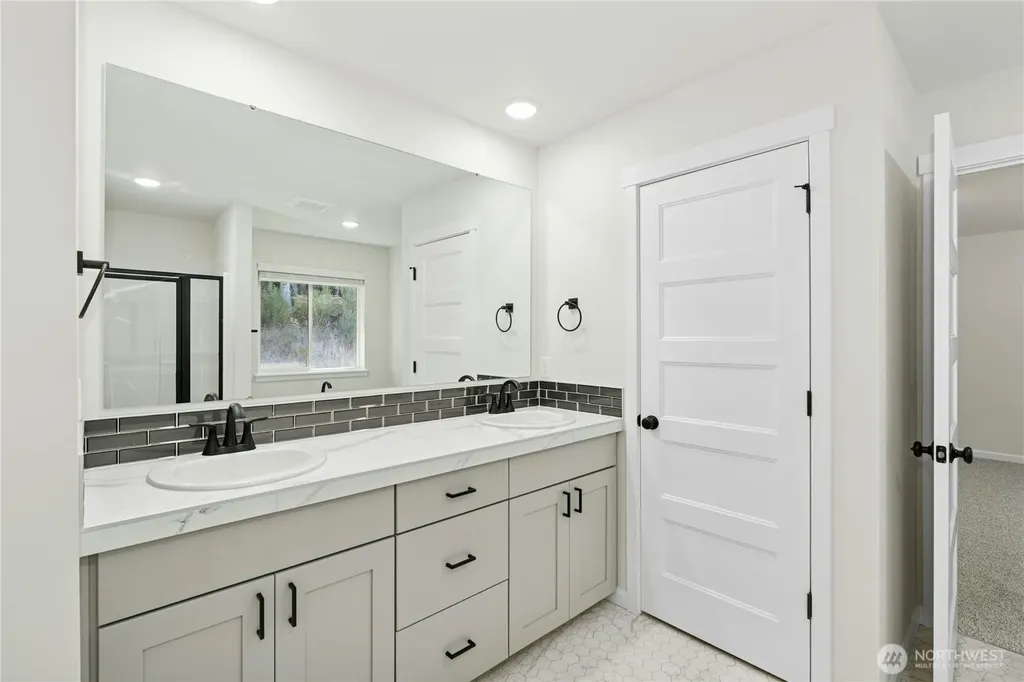 10012 Jackson Street Yelm WA 98597