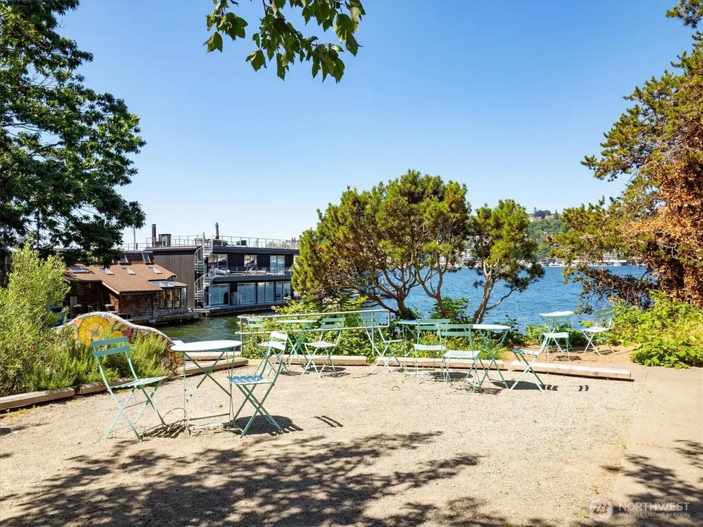 2301 Fairview Avenue E Seattle WA 98102