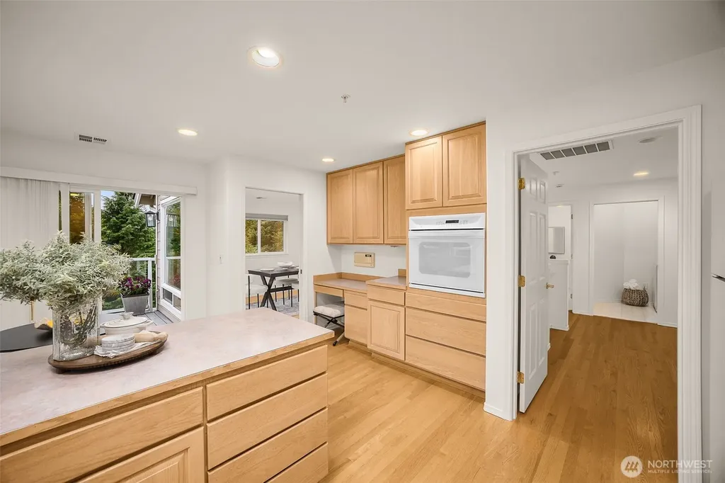 22760 43rd Court Issaquah WA 98029