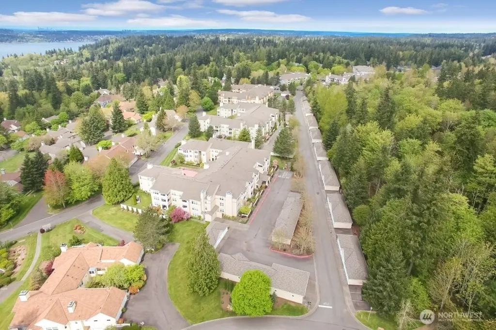 22760 43rd Court Issaquah WA 98029