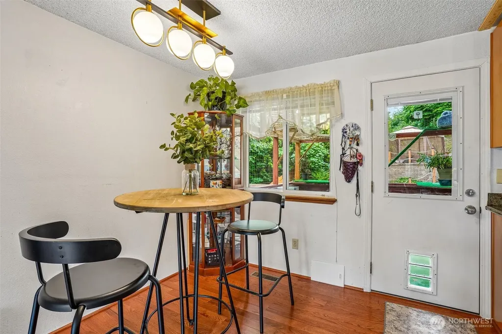 553 S 111th Street Seattle WA 98168