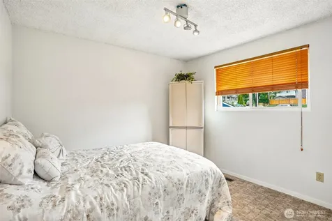 553 S 111th Street Seattle WA 98168