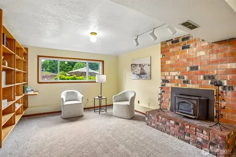 553 S 111th Street Seattle WA 98168