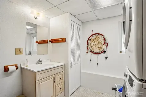 553 S 111th Street Seattle WA 98168