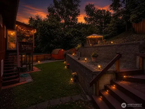 553 S 111th Street Seattle WA 98168