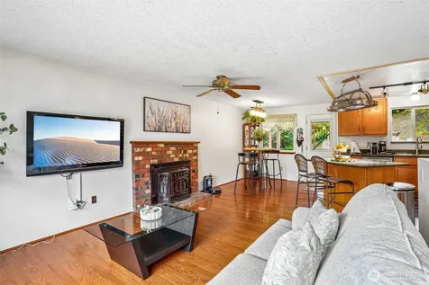 553 S 111th Street Seattle WA 98168
