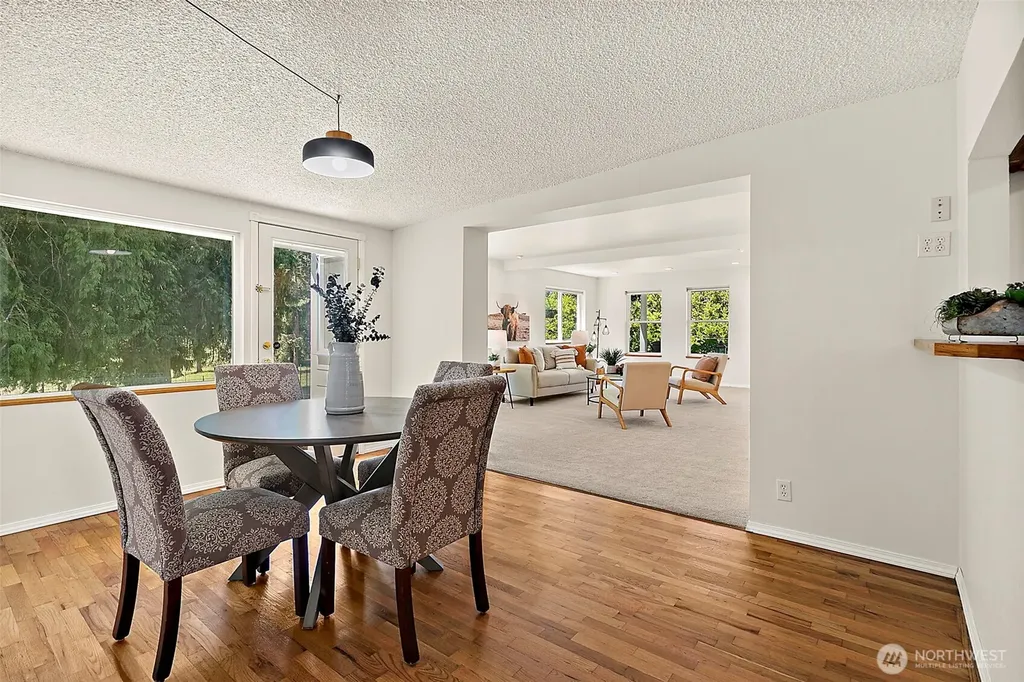 26631 204th Avenue SE Covington WA 98042