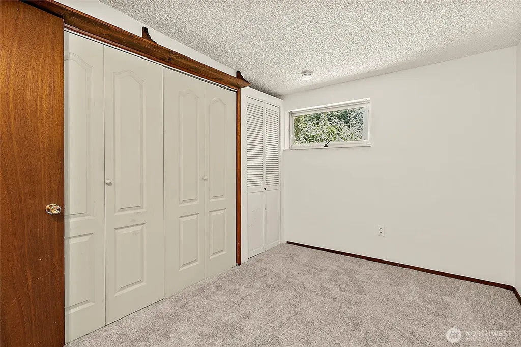 26631 204th Avenue SE Covington WA 98042