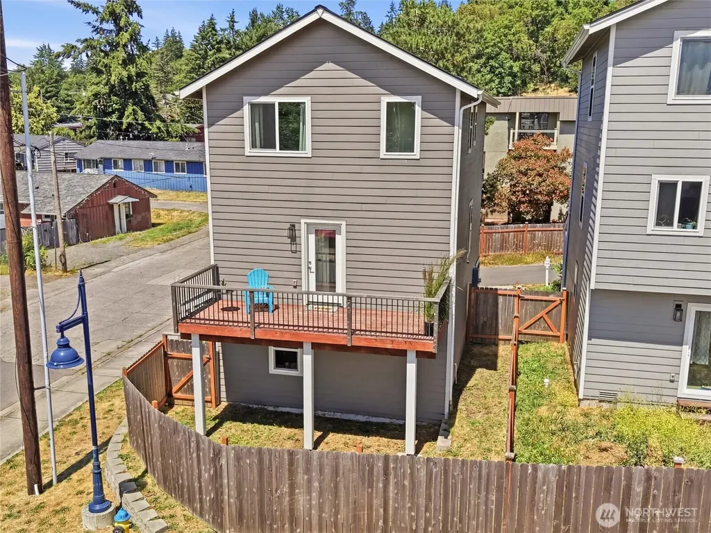 510 Lebo Boulevard Bremerton WA 98310