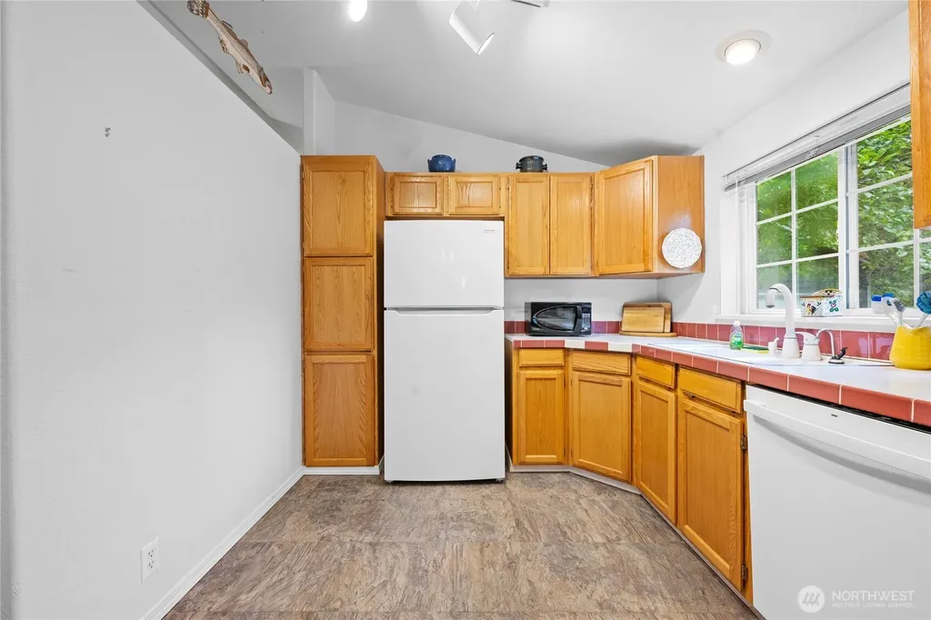27807 O Street Ocean Park WA 98640