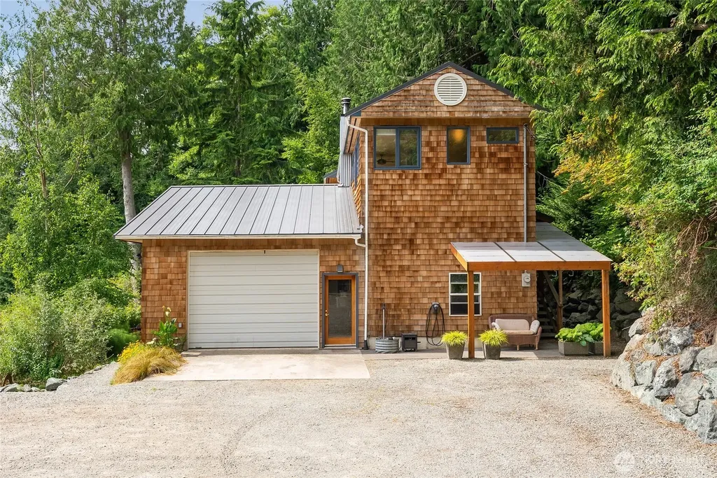 3556 Colony Mountain Drive Bow WA 98232