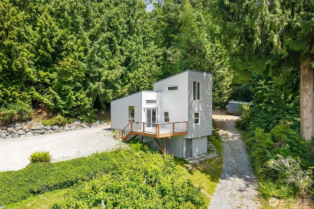 3556 Colony Mountain Drive Bow WA 98232