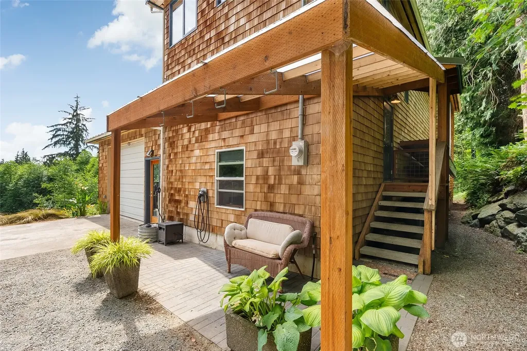 3556 Colony Mountain Drive Bow WA 98232