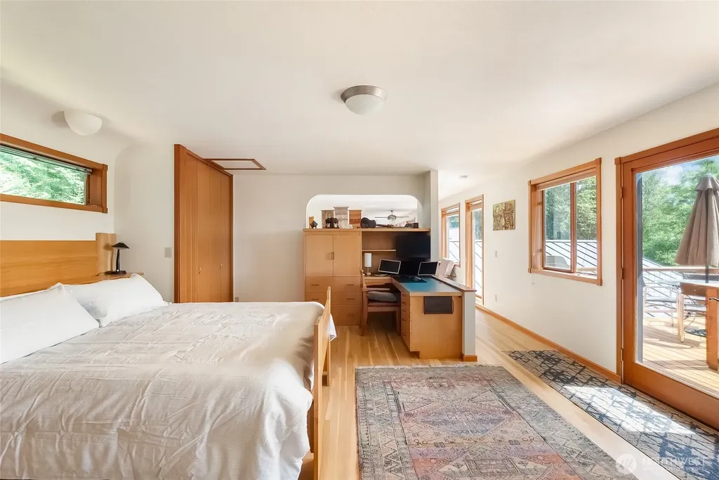 3556 Colony Mountain Drive Bow WA 98232