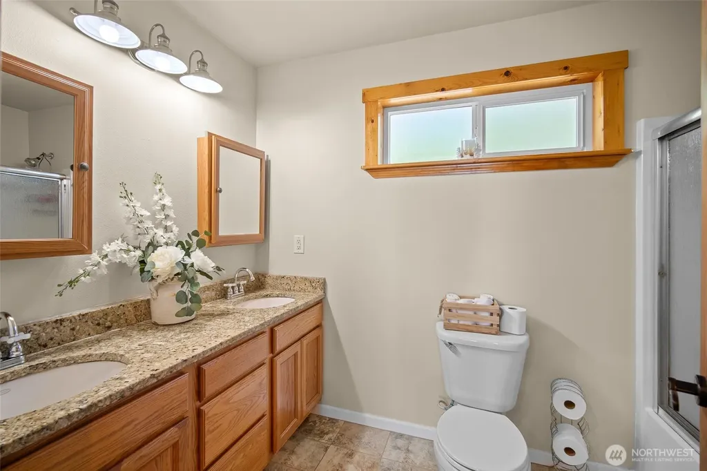 8008 My Way Sedro Woolley WA 98284