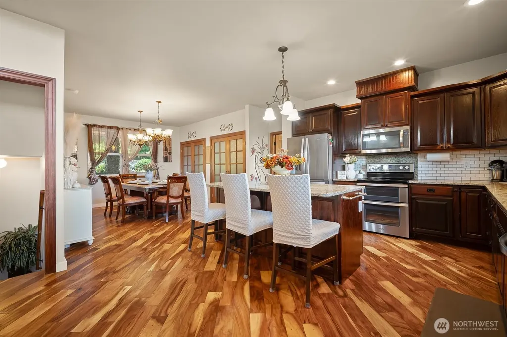 8008 My Way Sedro Woolley WA 98284