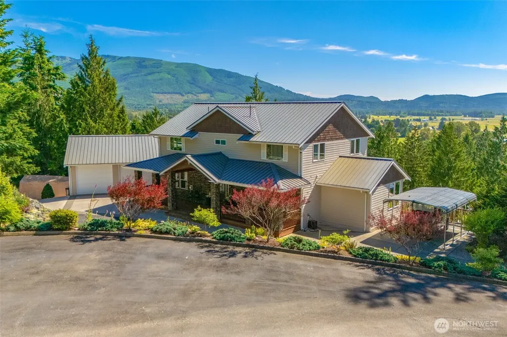 8008 My Way Sedro Woolley WA 98284
