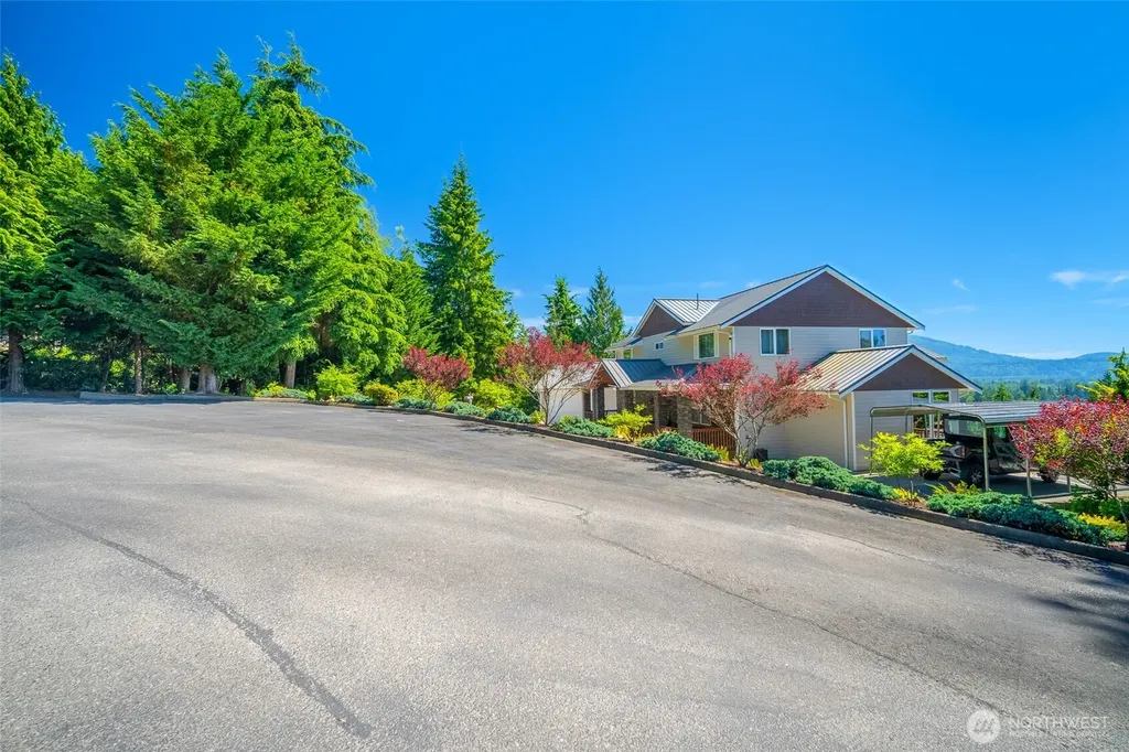 8008 My Way Sedro Woolley WA 98284