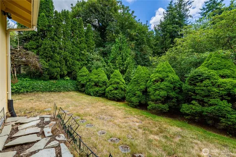 5202 130th Place NE Marysville WA 98271