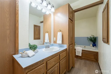 5202 130th Place NE Marysville WA 98271