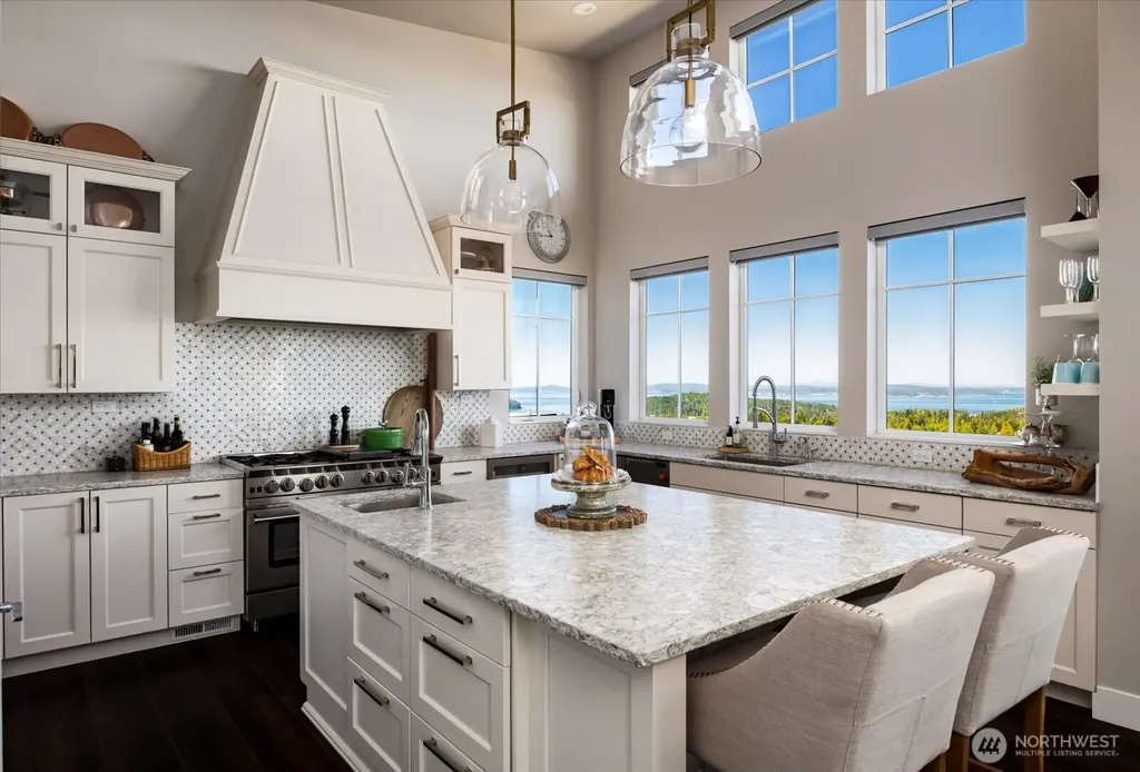 3945 Rock Ridge Parkway Anacortes WA 98221