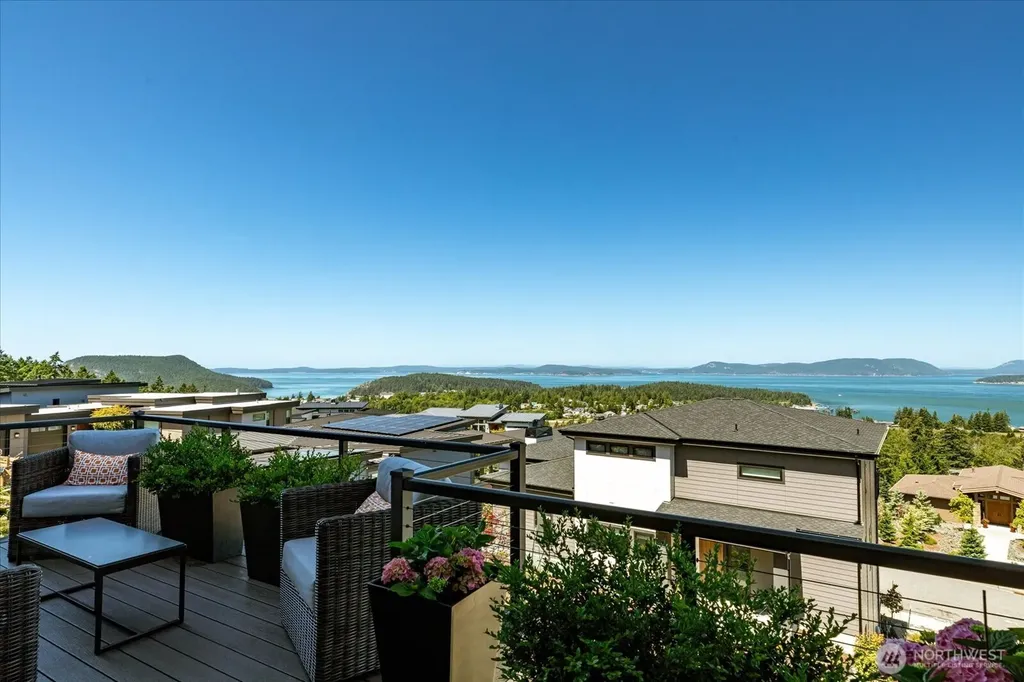 3945 Rock Ridge Parkway Anacortes WA 98221