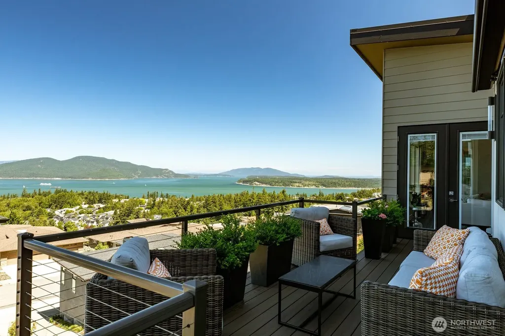 3945 Rock Ridge Parkway Anacortes WA 98221