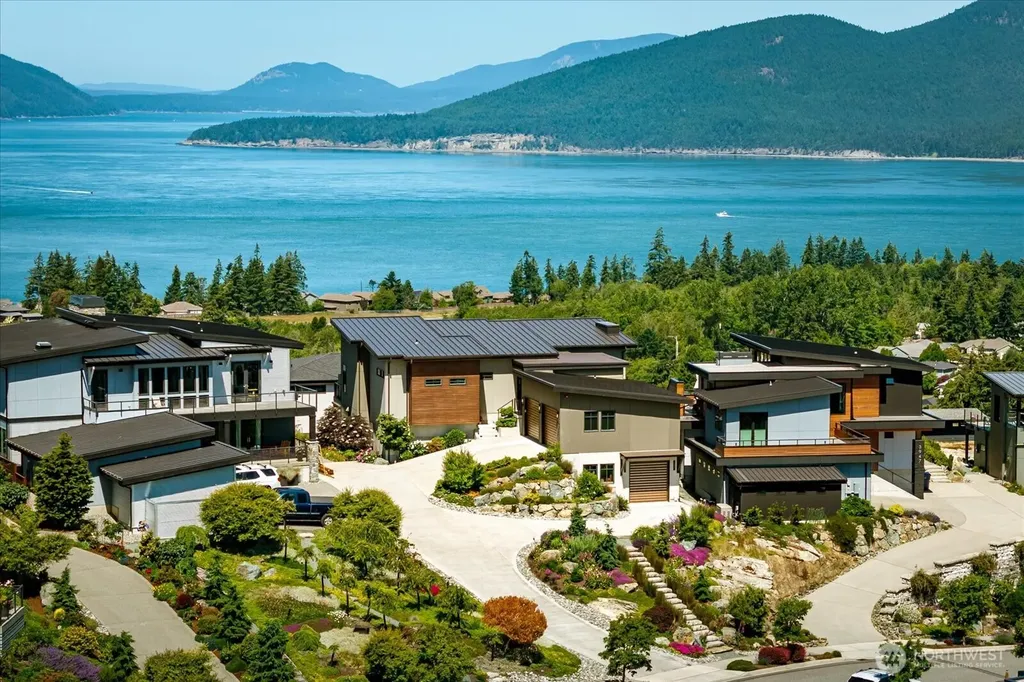 3945 Rock Ridge Parkway Anacortes WA 98221