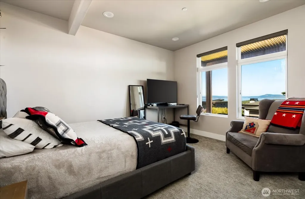 3945 Rock Ridge Parkway Anacortes WA 98221