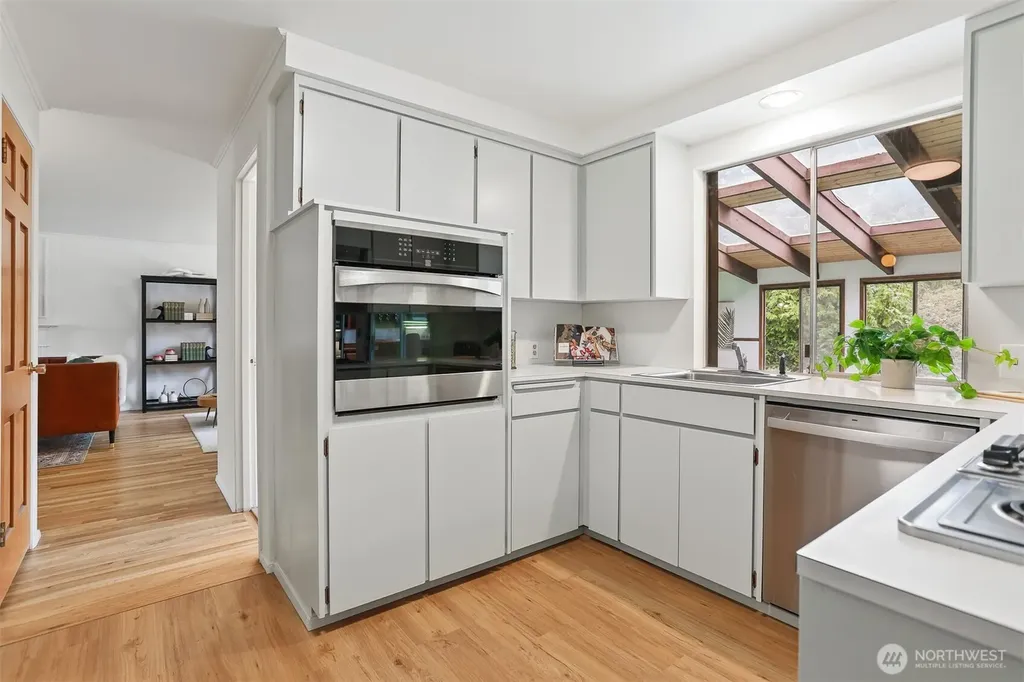 508 147th Street NE Bellevue WA 98007