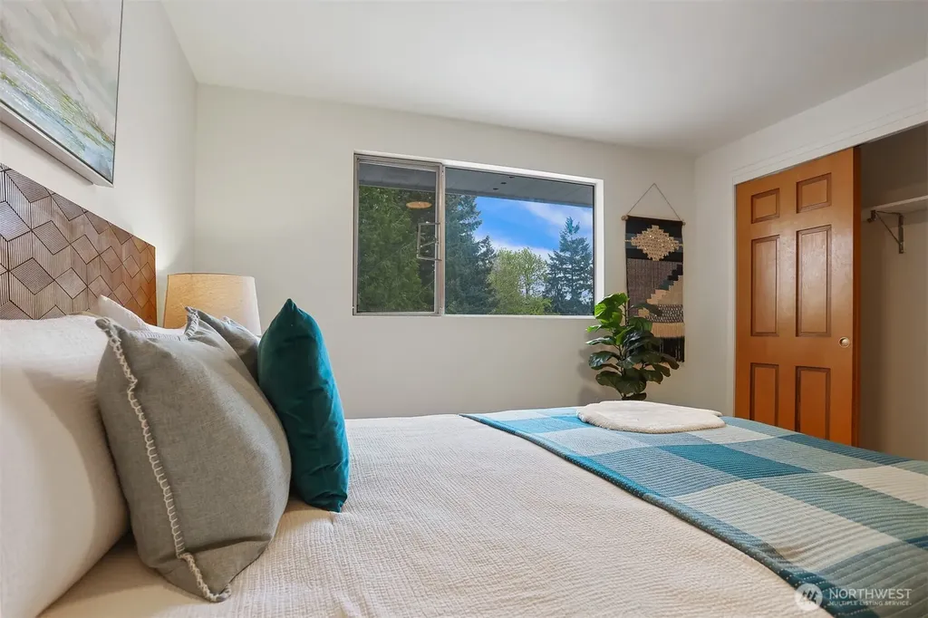 508 147th Street NE Bellevue WA 98007
