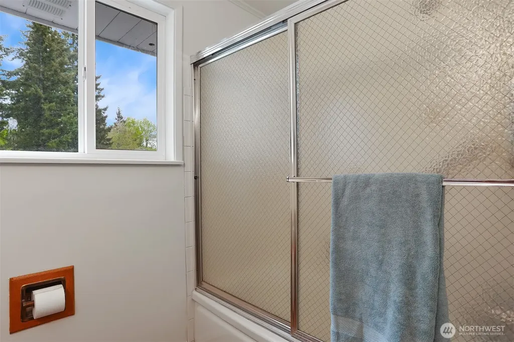 508 147th Street NE Bellevue WA 98007