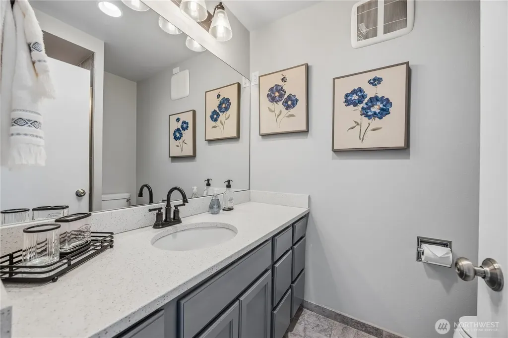 301 S 3rd Street Chelan WA 98816