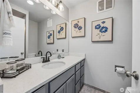 301 S 3rd Street Chelan WA 98816