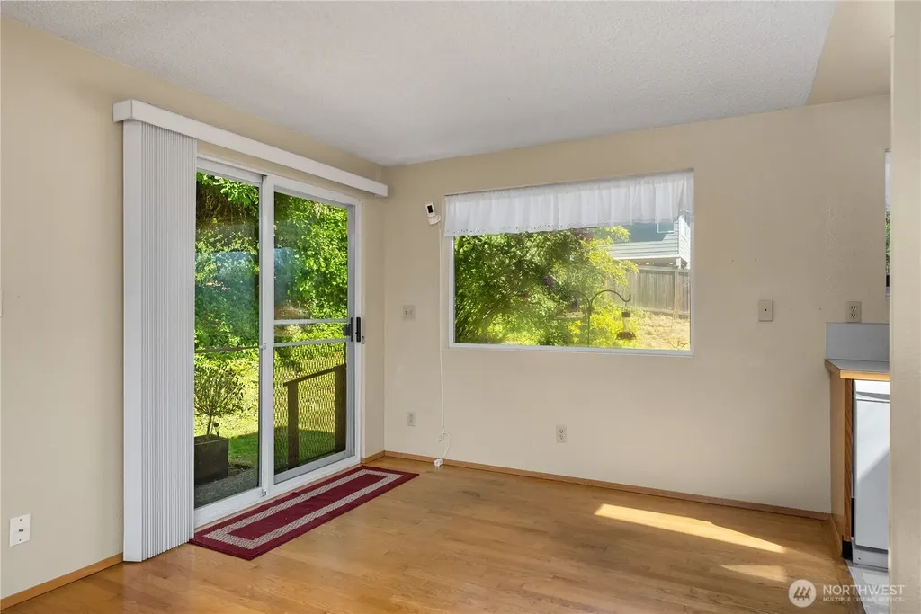 3615 191st Place SW Lynnwood WA 98036