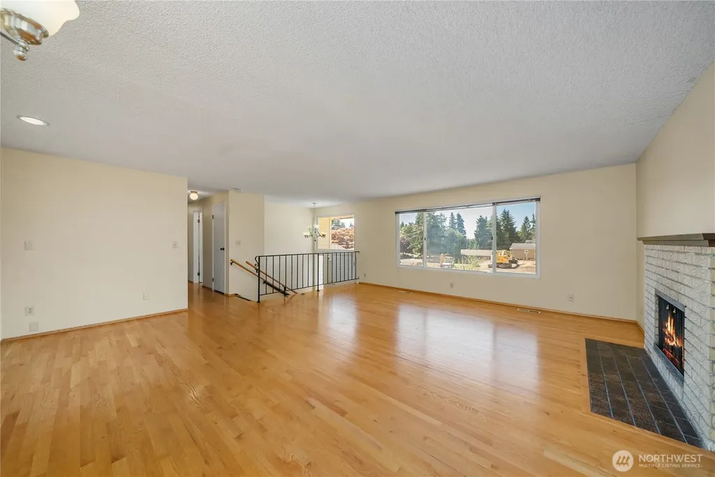 3615 191st Place SW Lynnwood WA 98036
