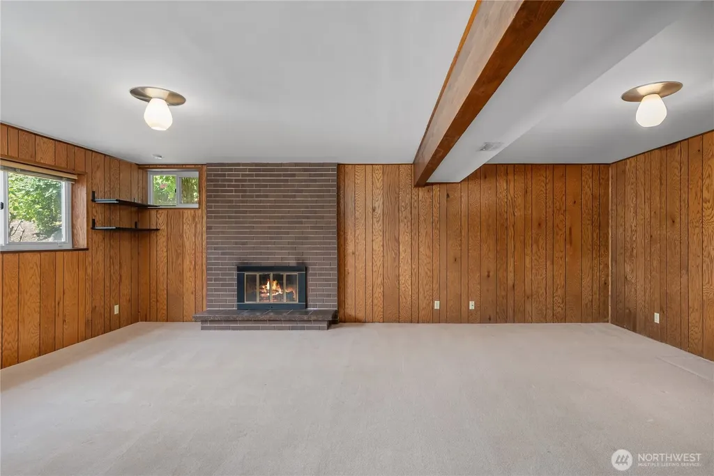 3615 191st Place SW Lynnwood WA 98036
